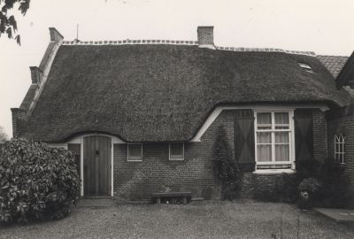 Rijksmonument
Deze woning zit vast aan het huis van de Fam Ploegstra.
Is vakantiewoning geworden
