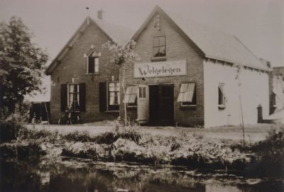 Wasserij-Welgelegen-met-woonhuis
Wasserij Welgelegen met ernaast het woonhuis
Trefwoorden: Wasserij Welgelegen-Vaartweg-Stalenhoef.