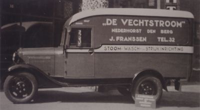 De-Vechtstroom
Stoomwasch en strijkinrichting “De Vechtstroom” .
