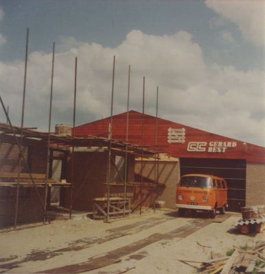 Wasserijbedrijf-Gerard-Best
Nieuwbouw Wasserijbedrijf Gerard Best
Trefwoorden: droogwasserij G Best Machineweg