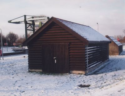 Waterlinieloods-bij-Sluis-t-Hemeltje
Waterlienieloods bij Sluit -t Hemeltje- in de wintersneeuw.
