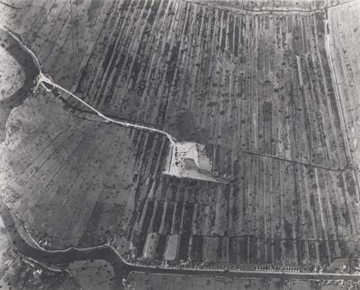 Luchtfoto-van-de-Spiegelpolder
Luchtfoto van de Spiegelpolder  . 
Beginpunt zandwinning Spiegelpolder.
