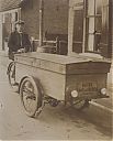 A99999_(BDRJ1)_@19400000F_@Jan-Vossepoel-met-bakfiets_@Voorstraat_@_(01-29-05-895_Ruud-Verkaik).jpg