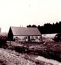 A99999_(BRDR1)_@19700000F_@Varkensschuur-met-werktuigen-en-wagenloods_@Radioweg_@_(05-07-04b-544_Familie-Stoker).jpg