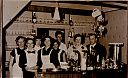 A99999_(MDST1)_@19600000F_@Bondshotel-Het-Wapen-van-Nederhorst_@Dammerweg_@_(04-06-01a-721_Fam-v-d-Meer).jpg