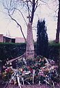 A99999_(MNMT1)_@19950000F_@Monument-gevallenen-Tweede-Wereldoorlog_@Kerkstraat_@_(08-12-15-187_Nb).jpg