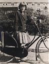 Bestandsnaam=A99999_(PRSN1)_@19600000F_@Meisje-op-schoolplein-Harinxmaschool_@School_@_(09-30-13c_Nb).jpg
Bestandsgrootte=246KiB
Afmetingen = 1441x1881
Datum toegevoegd = 16 apr 2021 A99999_(PRSN1)_@19600000F_@Meisje-op-schoolplein-Harinxmaschool_@School_@_(09-30-13c_Nb).jpg
