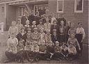 Bestandsnaam=A99999_(SCHL1)_@19340000F_@School-met-den-Bijbel_@Dammerweg_@_(01-47-08-942_Mw-van-Leijen).jpg
Bestandsgrootte=902KiB
Afmetingen = 3825x2757
Datum toegevoegd = 16 apr 2021 A99999_(SCHL1)_@19340000F_@School-met-den-Bijbel_@Dammerweg_@_(01-47-08-942_Mw-van-Leijen).jpg