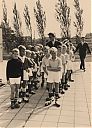 Bestandsnaam=A99999_(SPRT1)_@19620000F_@Opening-Sportveld_@Overmeer_@_(09-22-09-079_J-v-d-Meer).jpg
Bestandsgrootte=358KiB
Afmetingen = 1626x2250
Datum toegevoegd = 16 apr 2021 A99999_(SPRT1)_@19620000F_@Opening-Sportveld_@Overmeer_@_(09-22-09-079_J-v-d-Meer).jpg