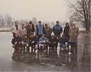 Bestandsnaam=A99999_(SPRT1)_@19850000F_@IJsclubbestuur_@Blijkpolder_@_(04-31-01b-366_Fam-Van-Huisstede).jpg
Bestandsgrootte=560KiB
Afmetingen = 2633x2081
Datum toegevoegd = 16 apr 2021 A99999_(SPRT1)_@19850000F_@IJsclubbestuur_@Blijkpolder_@_(04-31-01b-366_Fam-Van-Huisstede).jpg