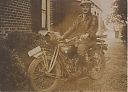 Bestandsnaam=A99999_(VRVR1)_@19350000F_@Verzekeringsman-te-paard_@Dammerweg_@_(01-41-09-984_Johan-Snel).jpg
Bestandsgrootte=400KiB
Afmetingen = 2625x1889
Datum toegevoegd = 16 apr 2021 A99999_(VRVR1)_@19350000F_@Verzekeringsman-te-paard_@Dammerweg_@_(01-41-09-984_Johan-Snel).jpg
