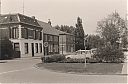 A99999_(WNHS1)_@19800000F_@De-Uitvlucht-witte-kruis-geb-en-Gem-huis_@Voorstraat_@_(02-40-20-119_Gemeente-archief).jpg