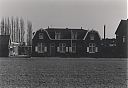 Bestandsnaam=A99999_(WSSR1)_@19730000F_@Woonhuis-van-de-familie-Hageman_@Dammerweg_@_(04-13-19-498_T-v-d-Velden).jpg
Bestandsgrootte=656KiB
Afmetingen = 3017x2077
Datum toegevoegd = 16 apr 2021 A99999_(WSSR1)_@19730000F_@Woonhuis-van-de-familie-Hageman_@Dammerweg_@_(04-13-19-498_T-v-d-Velden).jpg