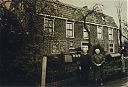 Bestandsnaam=A99999_(WSSR1)_@19840000F_@Gerrit-Hageman-met-z-n-zuster-voor-hun-huis_@Eilandseweg_@_(01-12-09-787_Nb).jpg
Bestandsgrootte=1033KiB
Afmetingen = 4336x2976
Datum toegevoegd = 17 apr 2021 A99999_(WSSR1)_@19840000F_@Gerrit-Hageman-met-z-n-zuster-voor-hun-huis_@Eilandseweg_@_(01-12-09-787_Nb).jpg