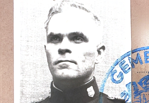 C112 Mijnheer dat weiger ik- een politieagent in verzet